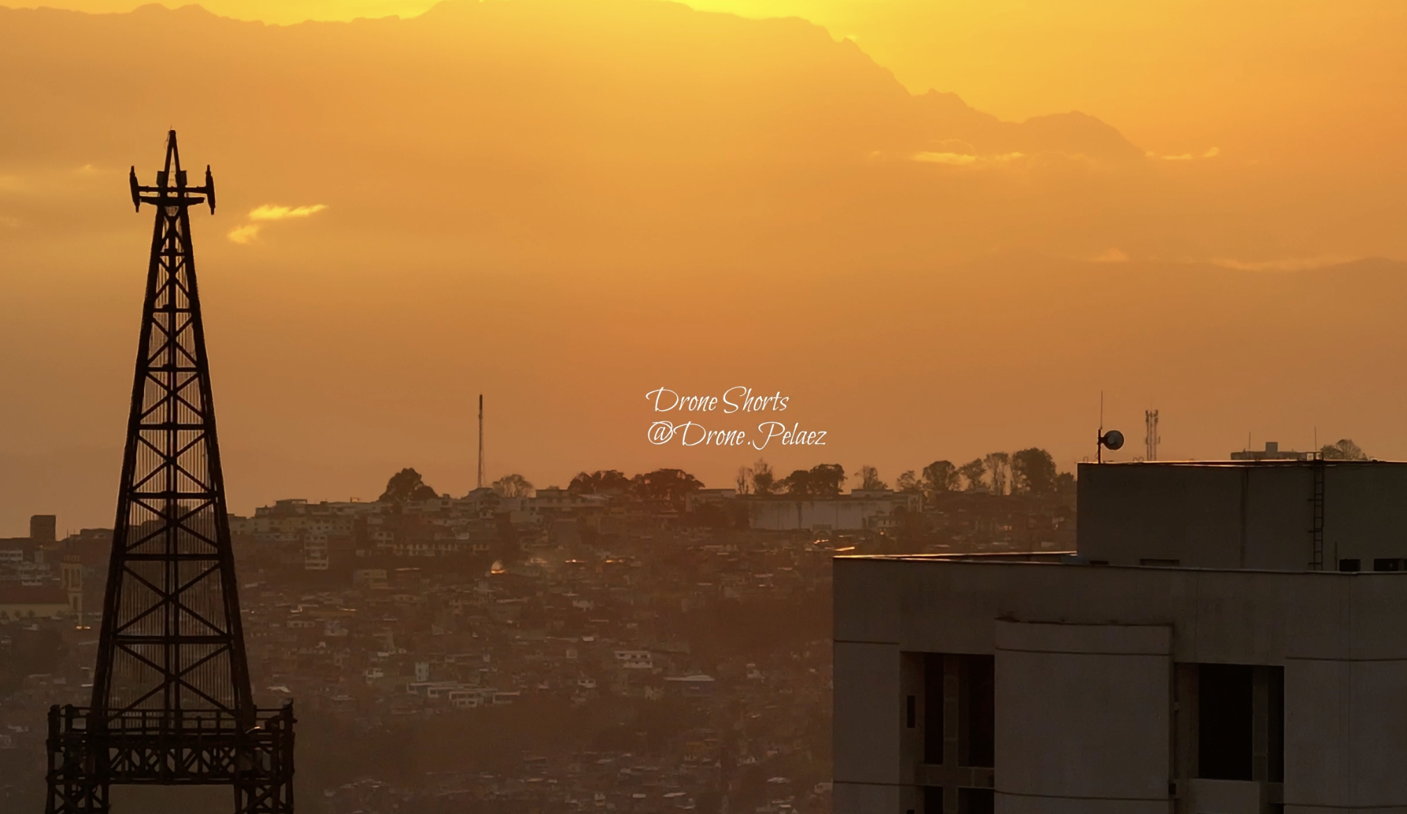 Recorrido FPV de Bienes Raíces